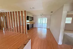 1291 Tivoli Dr, Deltona, FL 32725 - Photo 5