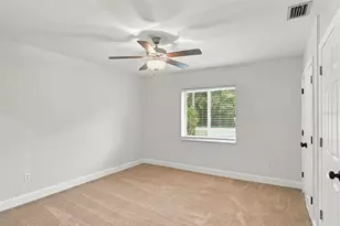930 Dora Ave, Tavares, FL 32778 - Photo 19