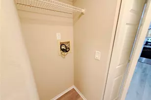 562 Belltower Ave, Deltona, FL 32725 - Photo 5