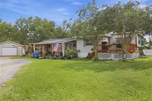 498 King Charles Cir, Deland, FL 32724 - Photo 7