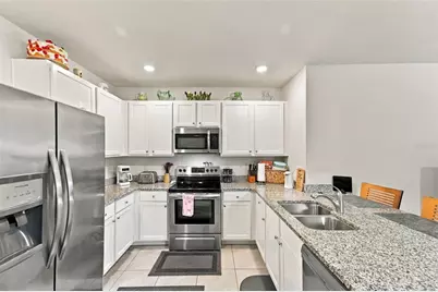 4340 Looking Glass Place, Sanford, FL 32771 - Photo 9