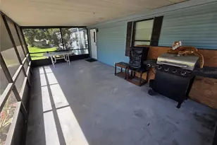 460 Hilltop Ct, Deland, FL 32724 - Photo 17