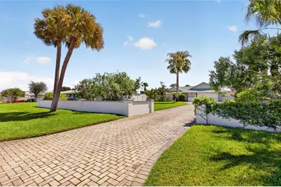 333 Desoto Drive, New Smyrna Beach, FL 32169 - Photo 61