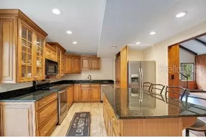 110 W Washington Avenue, Deland, FL 32720 - Photo 11