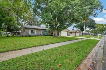 319 Quaker Ridge Drive, Daytona Beach, FL 32119 - Photo 43