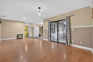 319 Quaker Ridge Dr, Daytona Beach, FL 32119 - Photo 9