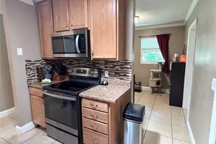 515 W Garrison Ave, Deland, FL 32720 - Photo 5