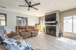 338 Springview Dr, Sanford, FL 32773 - Photo 17