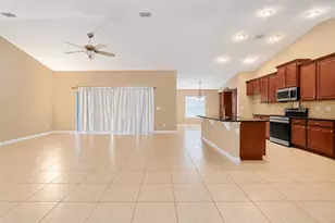 42 Beckner Ln, Palm Coast, FL 32137 - Photo 3