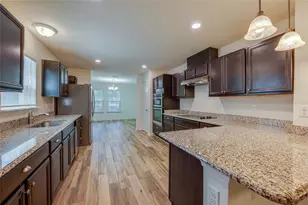 421 Champion Ridge Dr, Daytona Beach, FL 32124 - Photo 3
