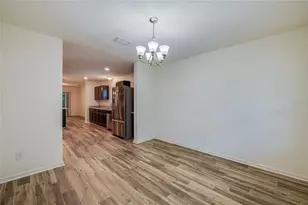 421 Champion Ridge Dr, Daytona Beach, FL 32124 - Photo 5
