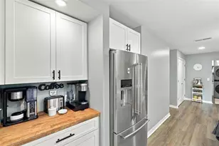 217 W 11th St, Sanford, FL 32771 - Photo 9