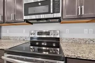 21 Lancelot Dr, Palm Coast, FL 32137 - Photo 19