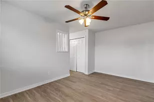 1270 E Fowler Dr, Deltona, FL 32725 - Photo 23