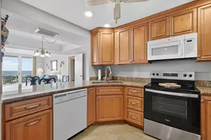 3047 S Atlantic Ave, Daytona Beach Shores, FL 32118 - Photo 11