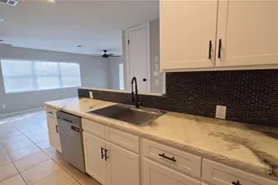 1031 Cobblestone Ave, Deltona, FL 32725 - Photo 9
