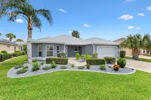 1402 Camero Dr, The Villages, FL 32159 - Photo 3
