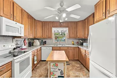 736 W Rich Avenue, Deland, FL 32720 - Photo 13
