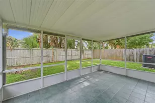 115 Pamala Ct, Sanford, FL 32771 - Photo 3