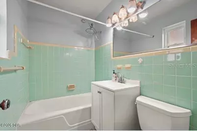 1002 Thunderbird Drive, Daytona Beach, FL 32117 - Photo 13