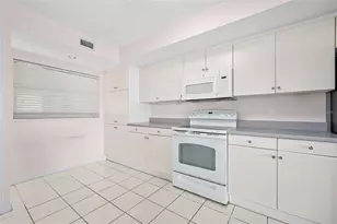 544 Marina Point Dr, Daytona Beach, FL 32114 - Photo 17