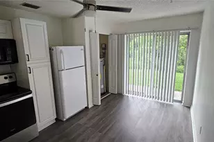 452 S Hill Ave, Deland, FL 32724 - Photo 3