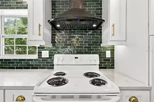 806 N Gomez Ave, Tampa, FL 33609 - Photo 17