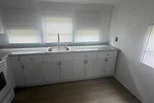 204 Johntry Rd, Hawthorne, FL 32640 - Photo 9