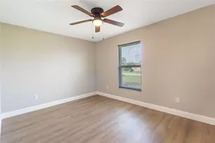 1911 N Portillo Dr, Deltona, FL 32738 - Photo 21