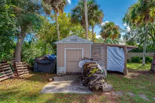 300 Alice St, Edgewater, FL 32132 - Photo 33
