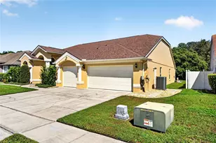 2729 Spivey Ln, Orlando, FL 32837 - Photo 3