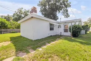 1160 Pineview Dr, Daytona Beach, FL 32117 - Photo 23