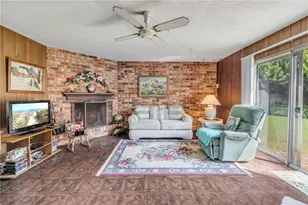1160 Pineview Dr, Daytona Beach, FL 32117 - Photo 3