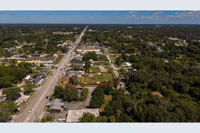 219 S Spring Garden Avenue, Deland, FL 32720 - Photo 17