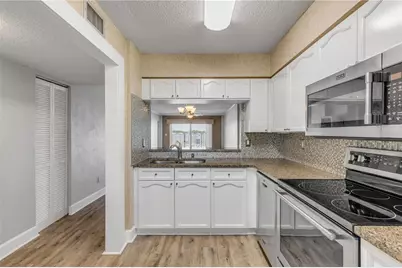 145 N Halifax Avenue #109, Daytona Beach, FL 32118 - Photo 5