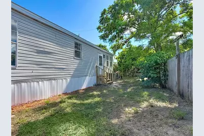 3443 Populatic Street, Mims, FL 32754 - Photo 15