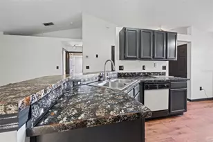 677 Sagamore Dr, Deltona, FL 32738 - Photo 9