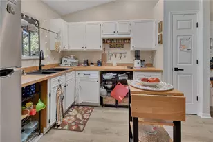840 Hadden Ln, Deltona, FL 32738 - Photo 9