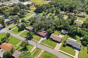 330 Brooklyn Ave, Orange City, FL 32763 - Photo 37