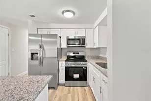 330 Brooklyn Ave, Orange City, FL 32763 - Photo 15
