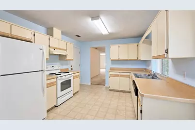 115 Circling Wood Court, Port Orange, FL 32128 - Photo 5