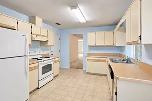 115 Circling Wood Ct, Port Orange, FL 32128 - Photo 5