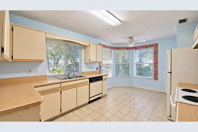 115 Circling Wood Court, Port Orange, FL 32128 - Photo 3