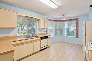 115 Circling Wood Ct, Port Orange, FL 32128 - Photo 3