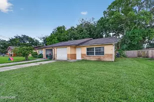 907 Boulder Dr, South Daytona, FL 32119 - Photo 1