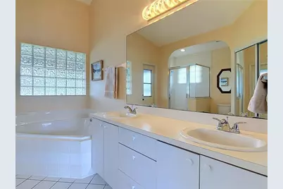 1912 Vienna Avenue, Deltona, FL 32725 - Photo 39