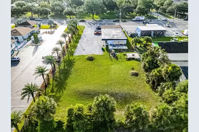 465 S Volusia Avenue, Orange City, FL 32763 - Photo 5