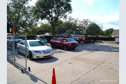 715 West Waters Avenue, Tampa, FL 33604 - Photo 27