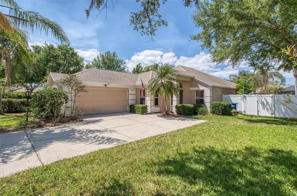 6208 Tupelo Trail, Lakewood Ranch, FL 34202 - MLS W7850641 - Coldwell ...