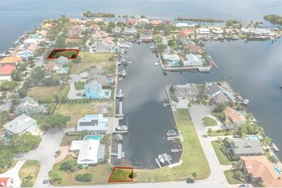 5650 Westshore Drive, New Port Richey, FL 34652 - Photo 17